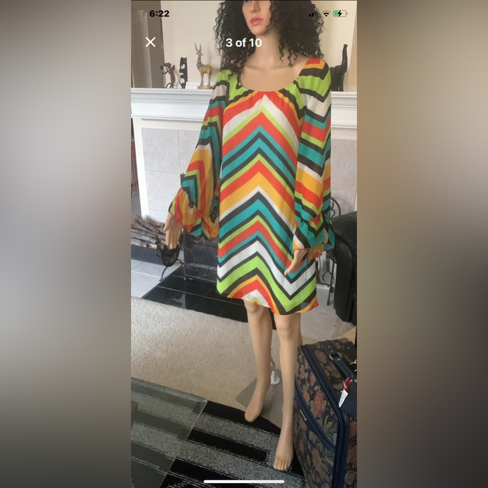2tee Couture Multicolor Chevron Top - Picture 2 of 8